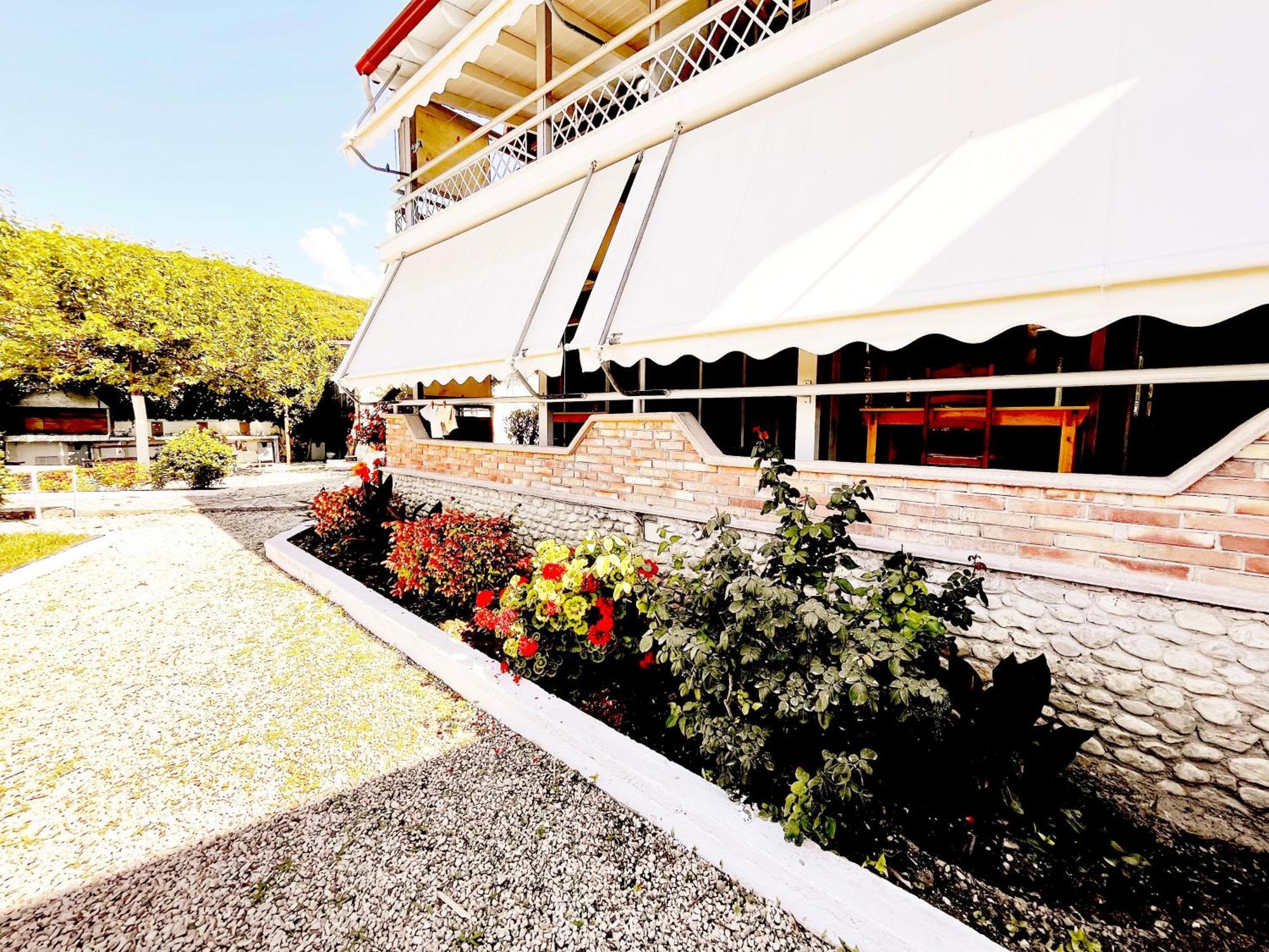 Apartamento 4 Seasons Himare