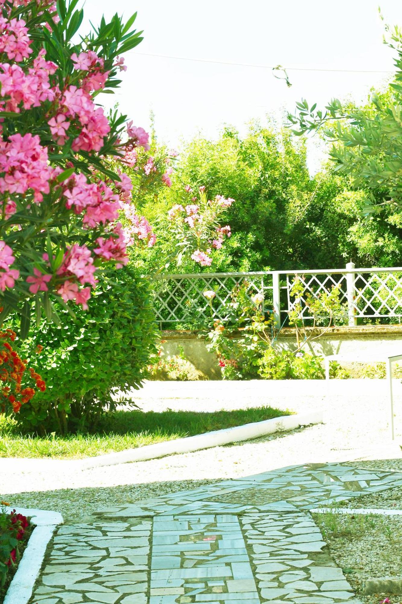 4 Seasons Apartamento Himare