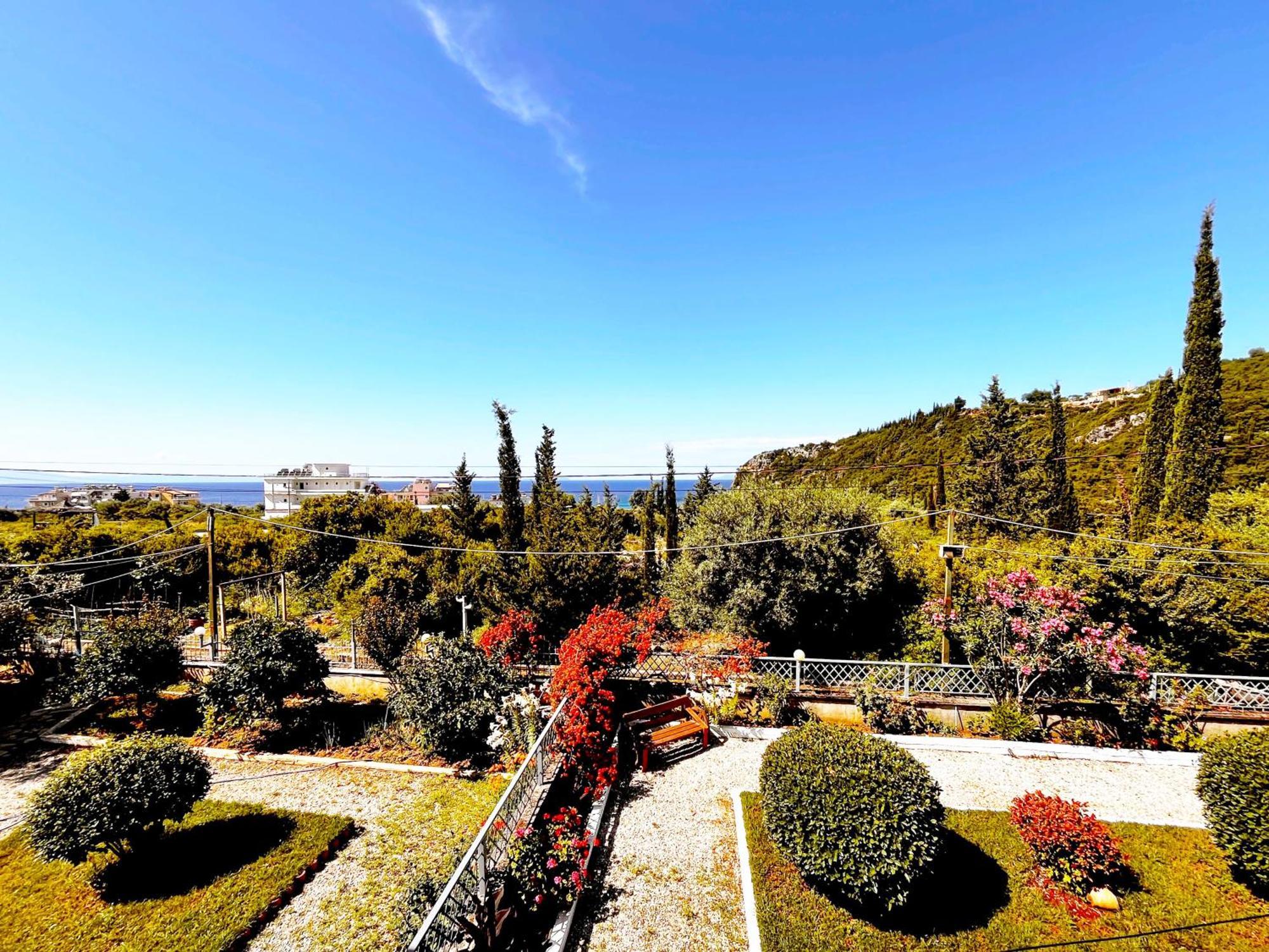 4 Seasons Himare